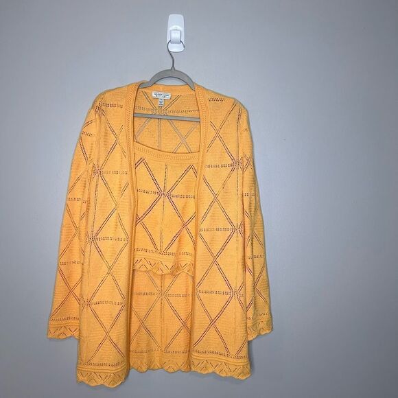 St. John Sport by Marie Gray Pointelle Twin Cardigan Set - Picture 1 of 4